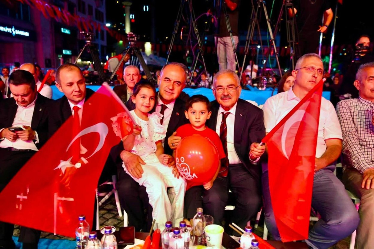 İRADE BİZİM ZAFER BİZİM