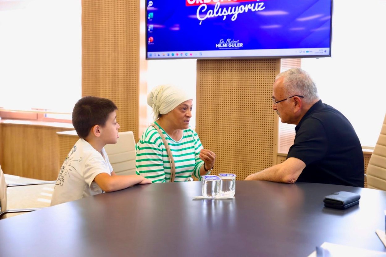 BAŞKAN GÜLER, HALK GÜNÜ’NDE 254 VATANDAŞI DİNLEDİ